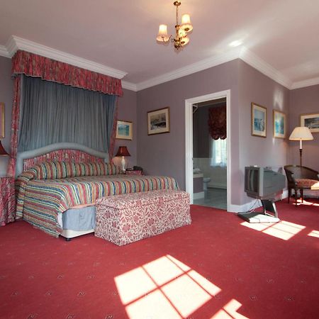 Corse Lawn House Hotel Habitación foto