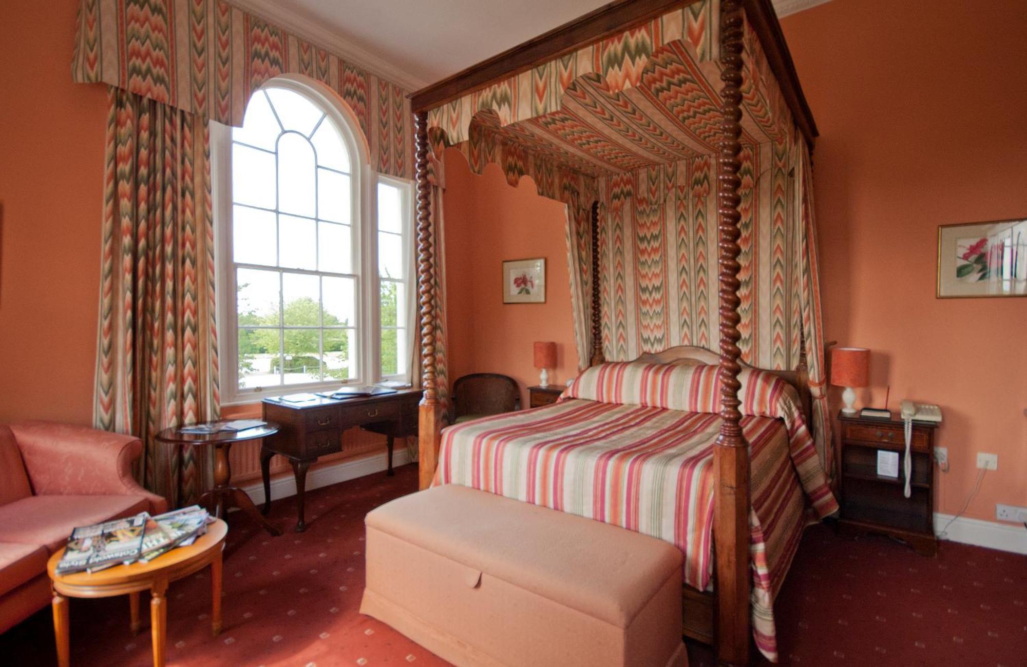 Corse Lawn House Hotel Exterior foto
